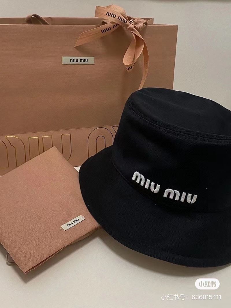 MIUMIU